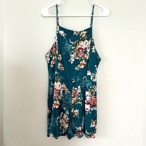 xhilaration floral romper- size XL